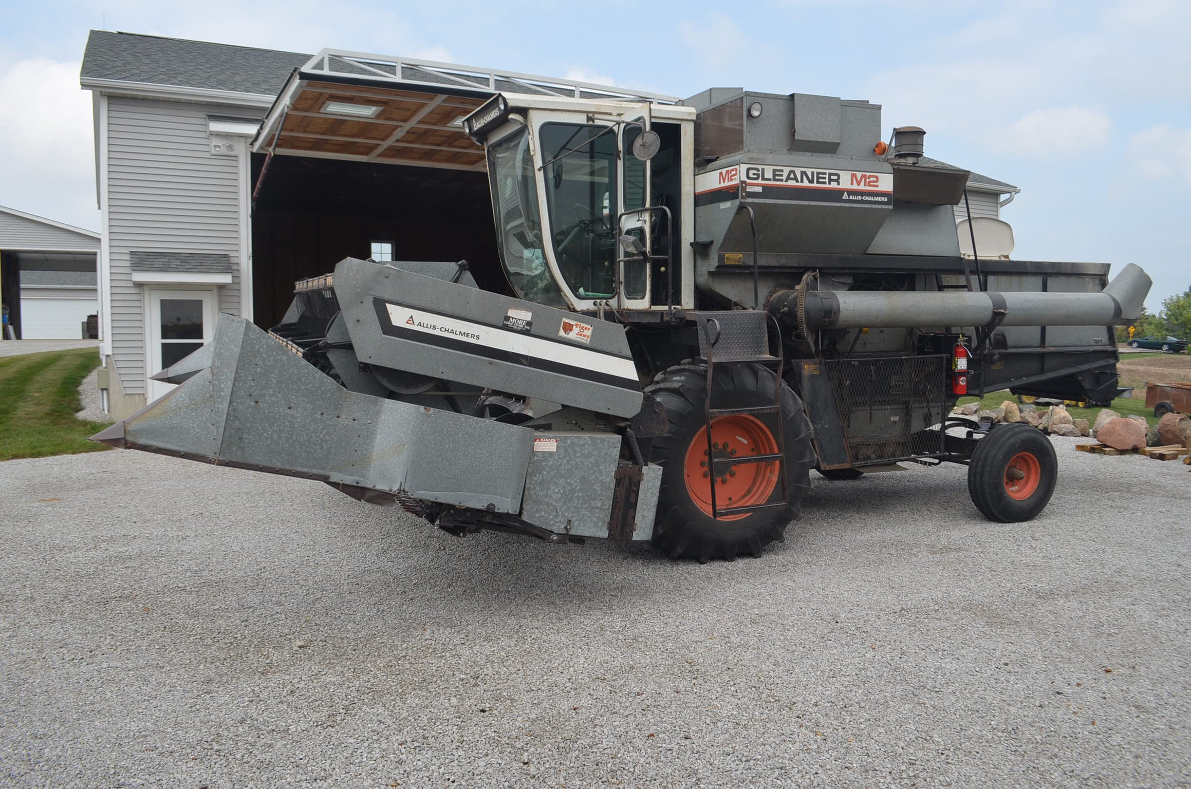 Property photo 8 - FARM EQUIPMENT AUCTION IN ALLEN COUNTY, INDIANA